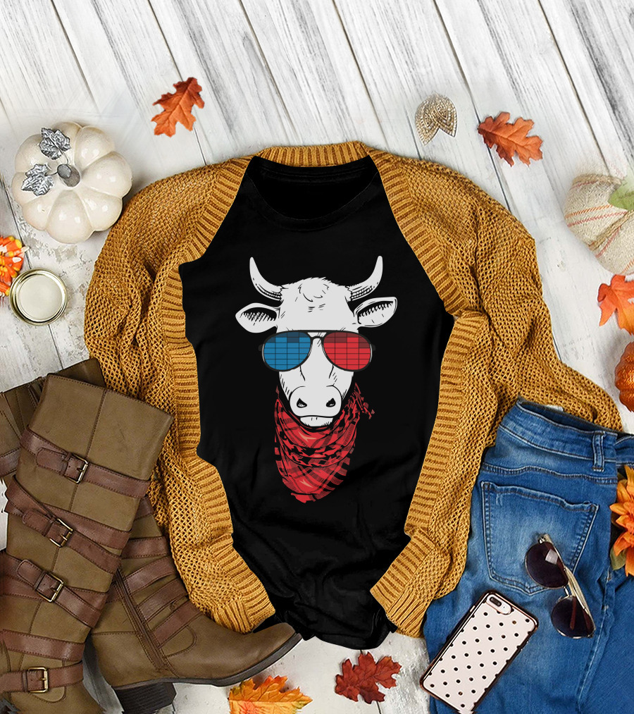Funny Cow Heifer in 3D Glasses with Red Plaid Bandana T-Shirt