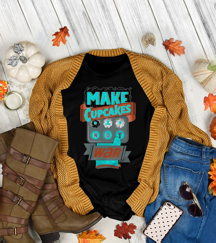 Make Cupcakes Not War Vintage Style Text with Oven Mitt and Cupcake Tray T-Shirt