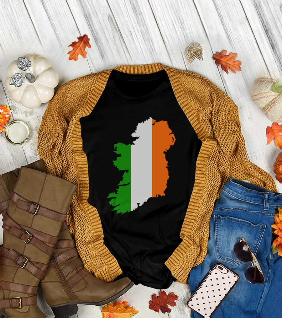 Ireland Map in Irish Flag Colors T-Shirt