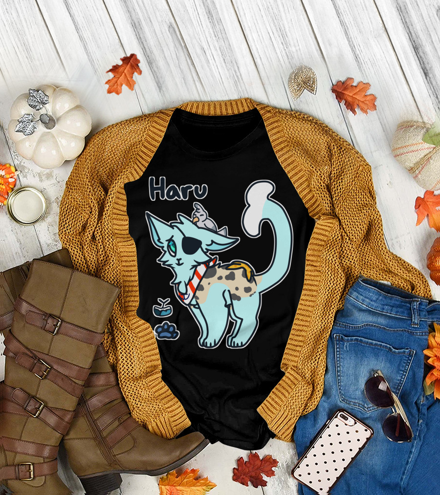 Haru Cat with Pirate Eye Patch and Parrot Fish Companion T-Shirt