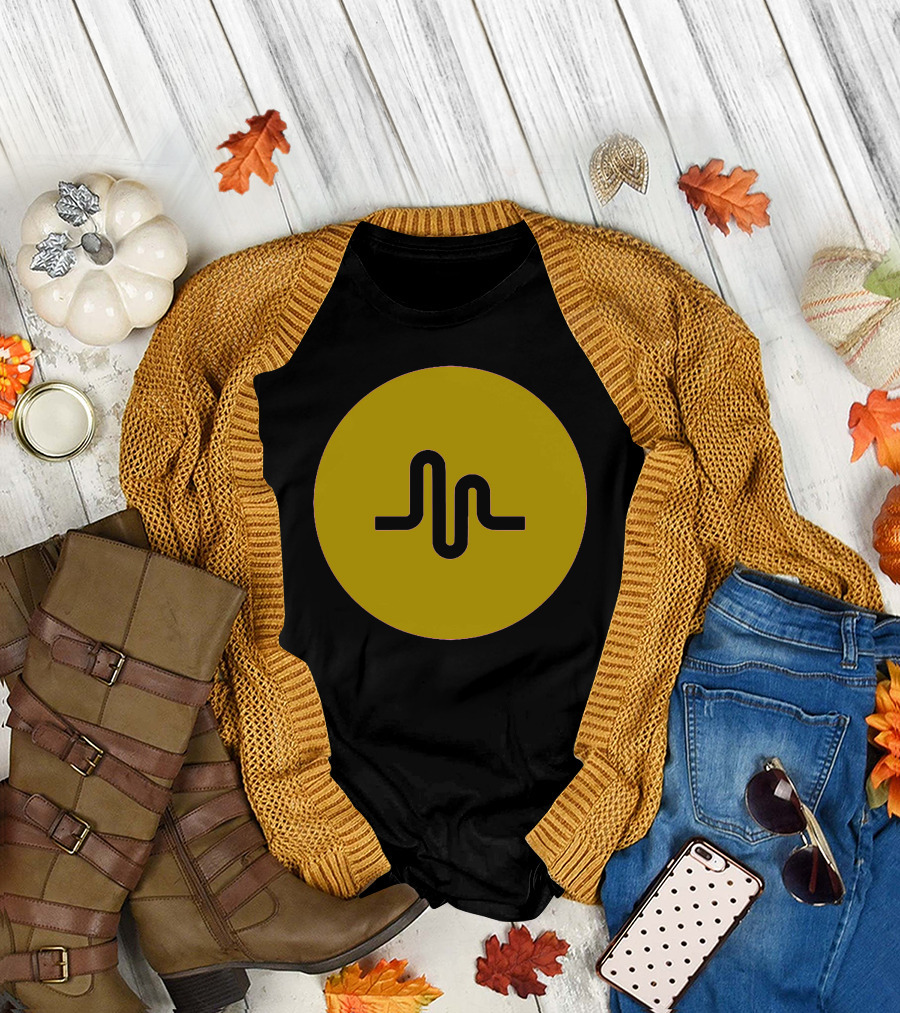 Musically Gold Sound Wave Emblem T-Shirt