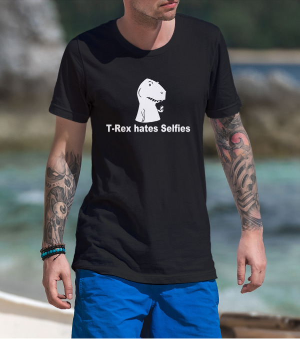 T Rex Hates Selfies Iconic Dinosaur Humor T-Shirt