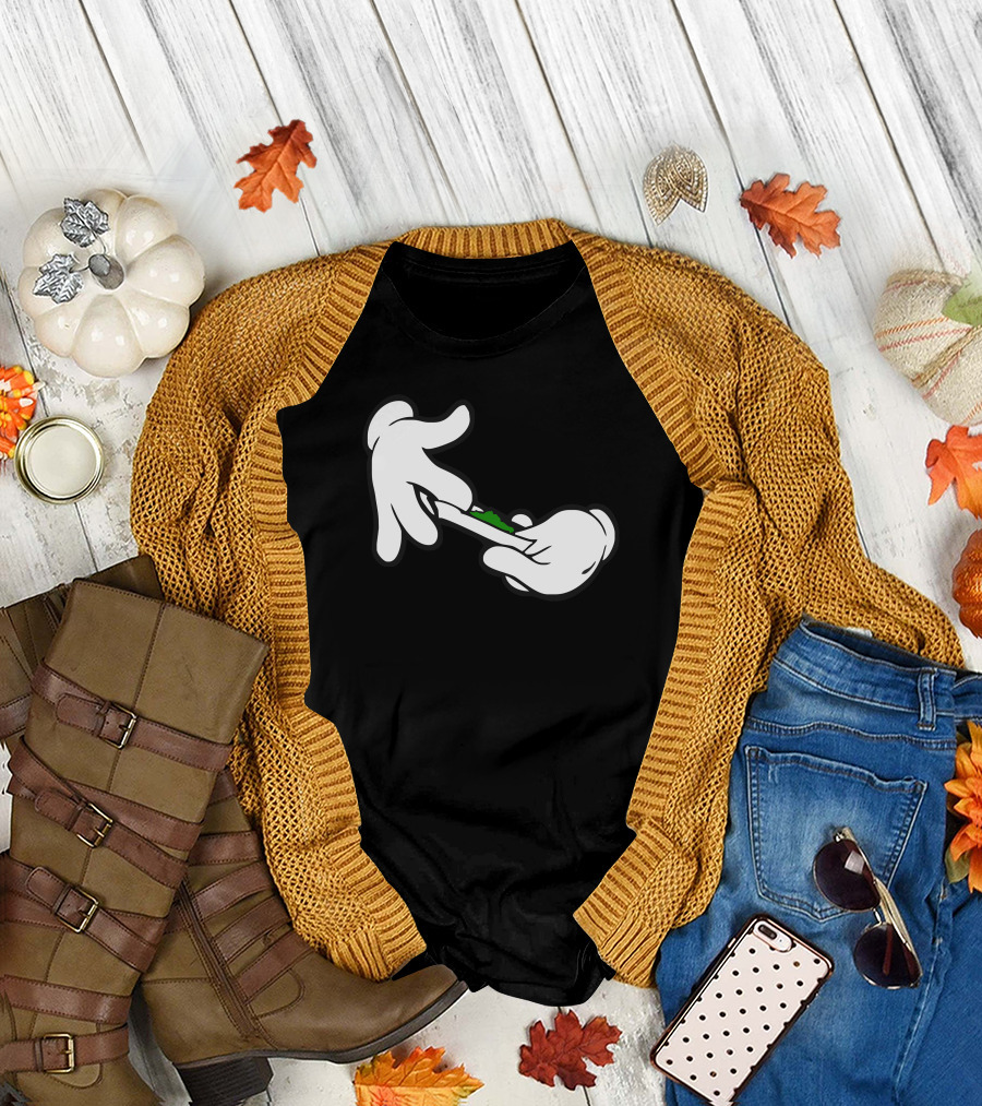 Hands Rolling Cartoon Style Humor Ideal Birthday Present T-Shirt