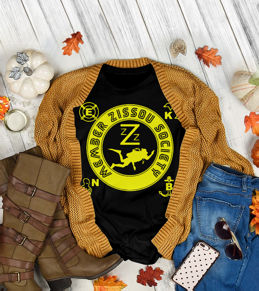 Member Zissou Society Dive Team Emblem with Diver Kangaroo Octopus Anchor T-Shirt