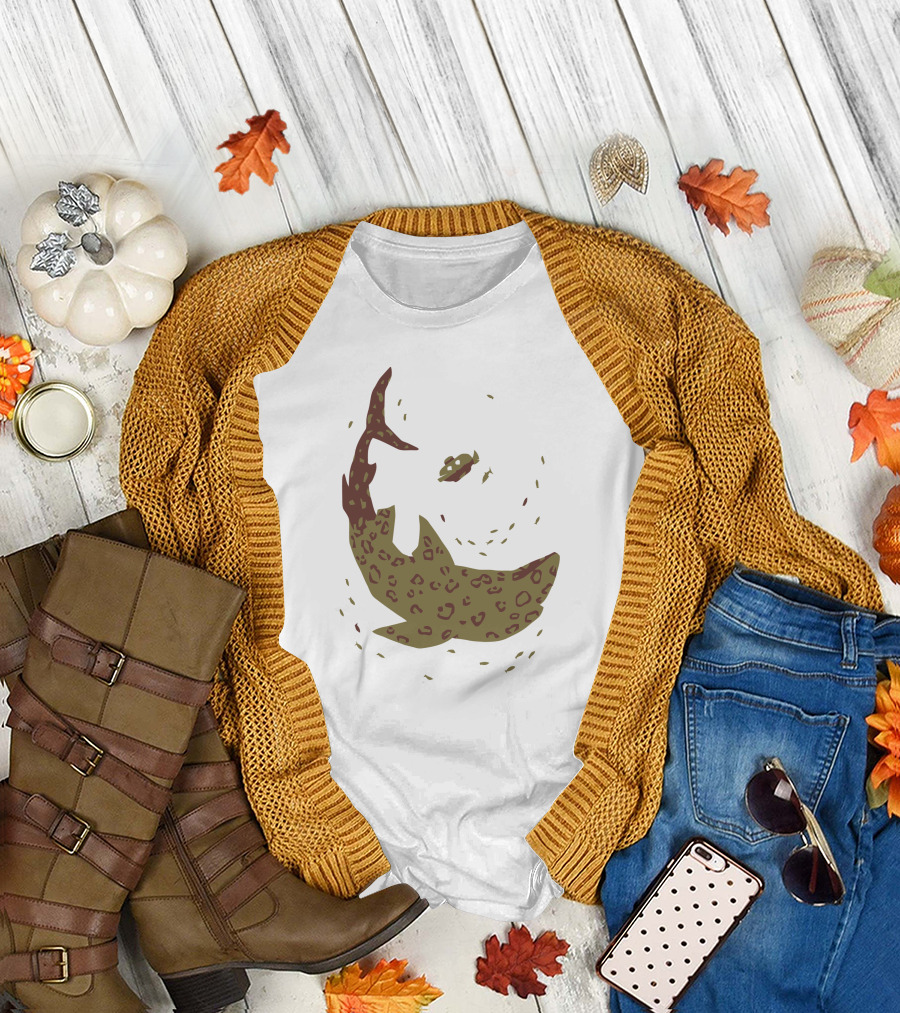 Jaguar Shark Illustration with Leopard Pattern in Swirling Motion T-Shirt