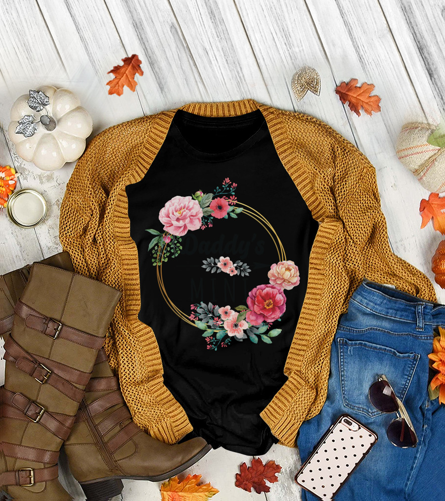 Daddy's Mini Floral Wreath T-Shirt
