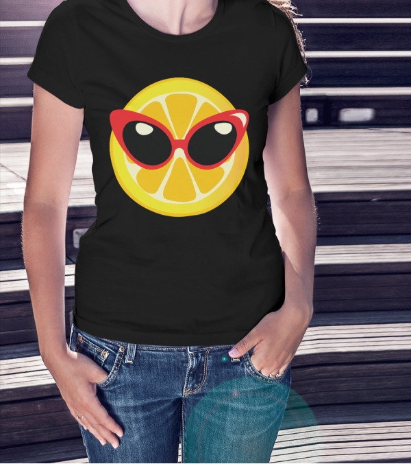 Lemon Slice With Red Cat Eye Sunglasses T-Shirt