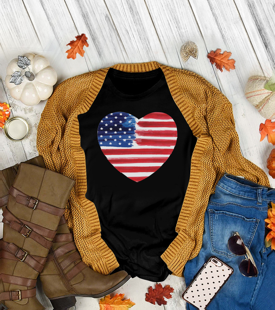 4Th Of July Heart with American Flag T-Shirt