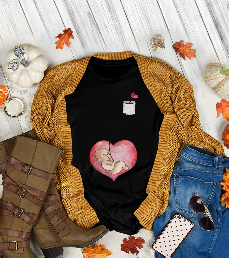 Mom And Baby Connected Through Heart String T-Shirt