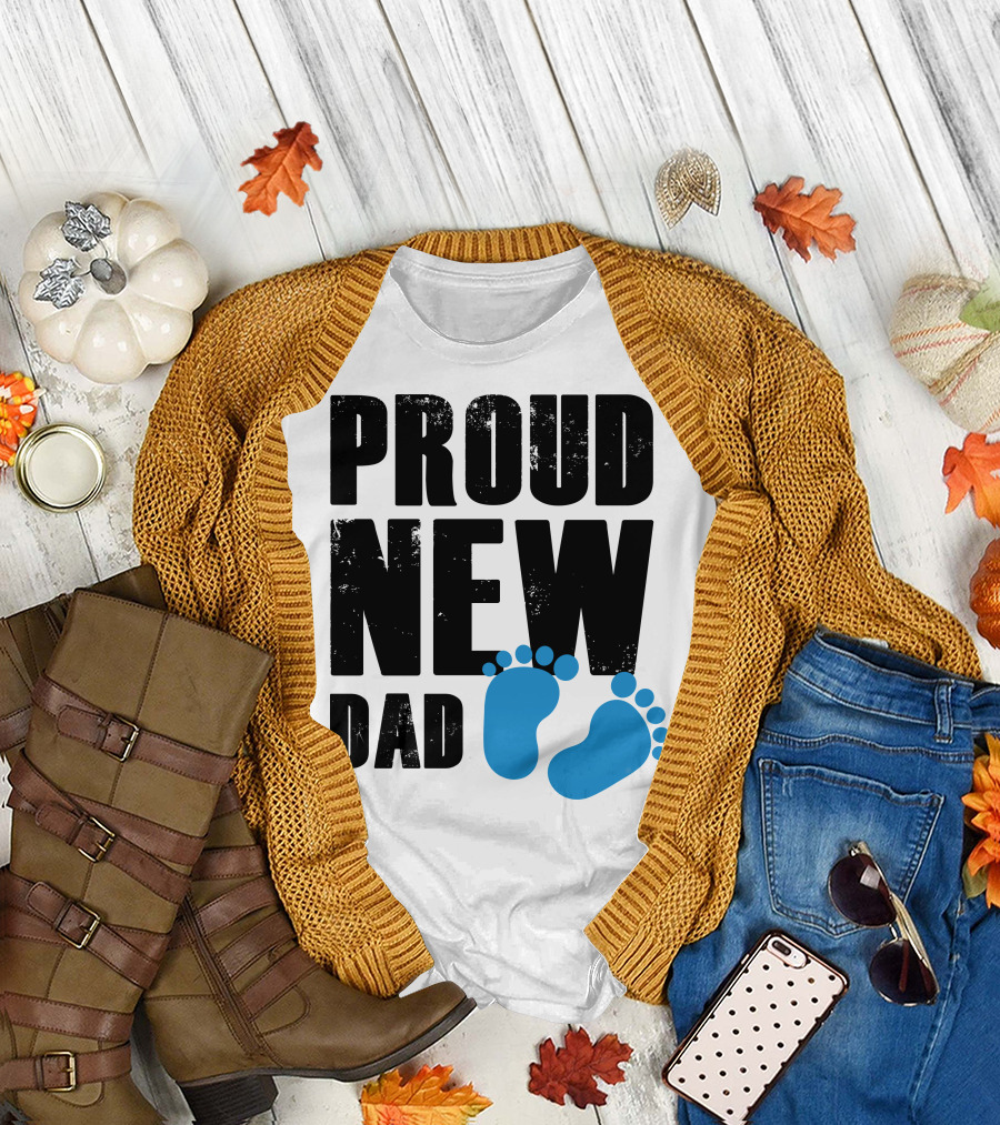 Proud New Dad Blue Baby Footprints T-Shirt