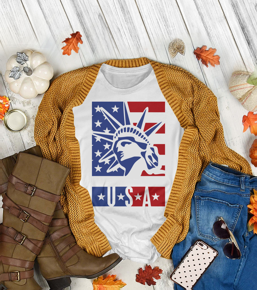 USA Statue of Liberty American Flag Stars T-Shirt