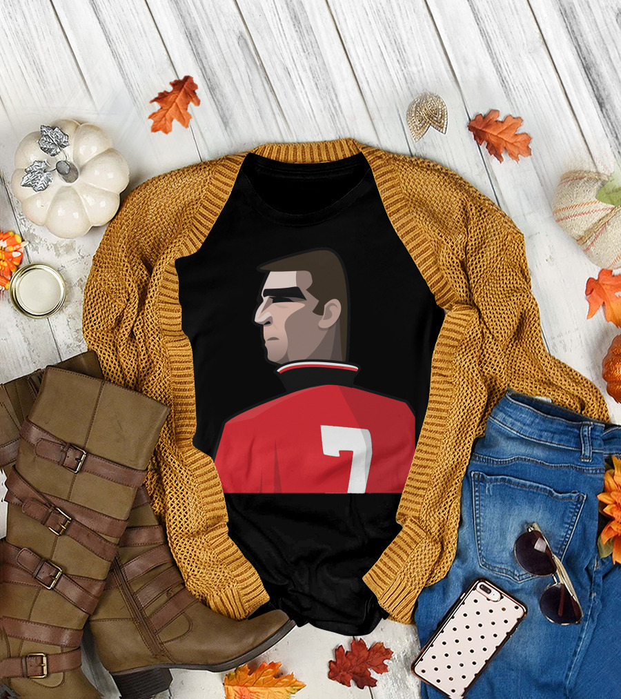 Cantona Red Number 7 Football Legend T-Shirt