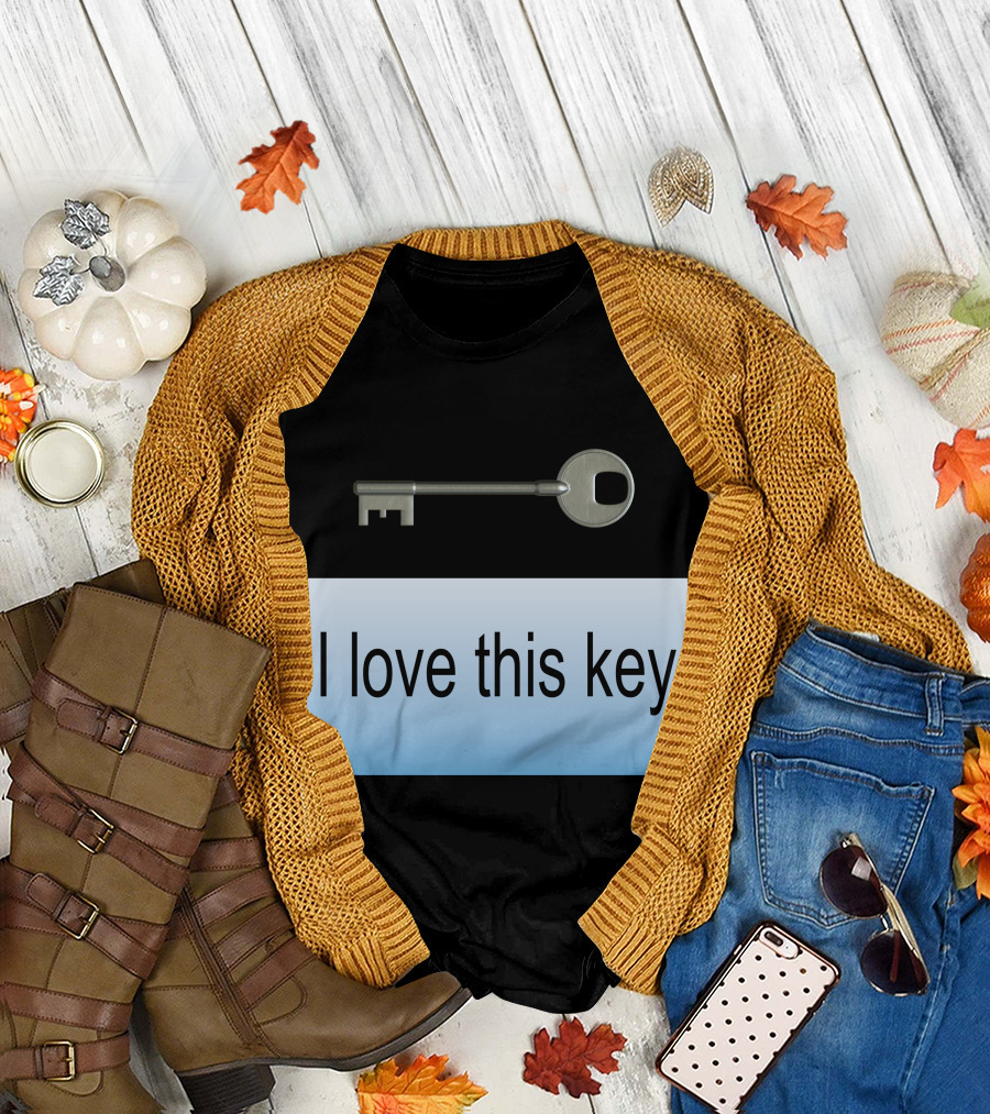 I Love This Key Classic Silver T-Shirt