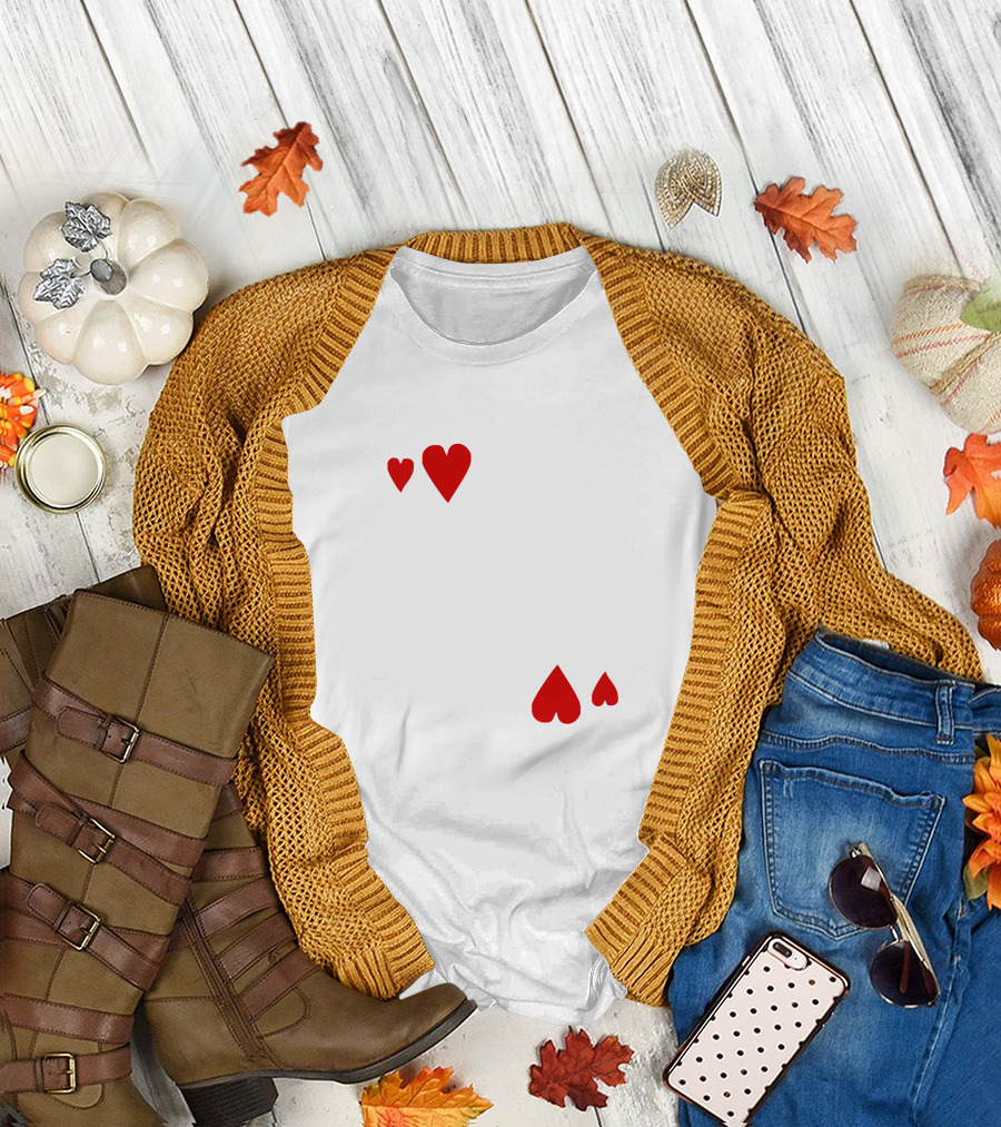 King of Hearts Playing Card Illustration with Red Heart Accents T-Shirt