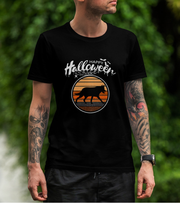 Happy Halloween Beautiful Wolf Silhouette With Bats And Sunset T-Shirt