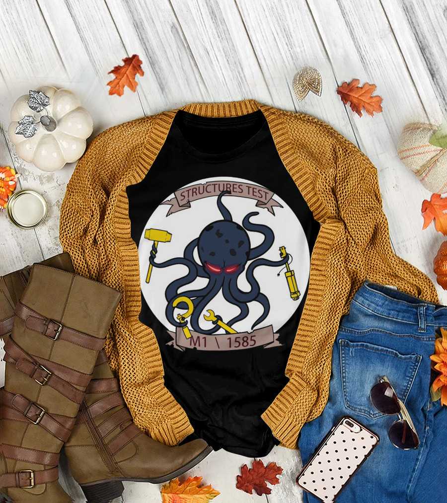 STRUCTURES TEST M1 1585 OCTOPUS WITH TOOLS T-Shirt