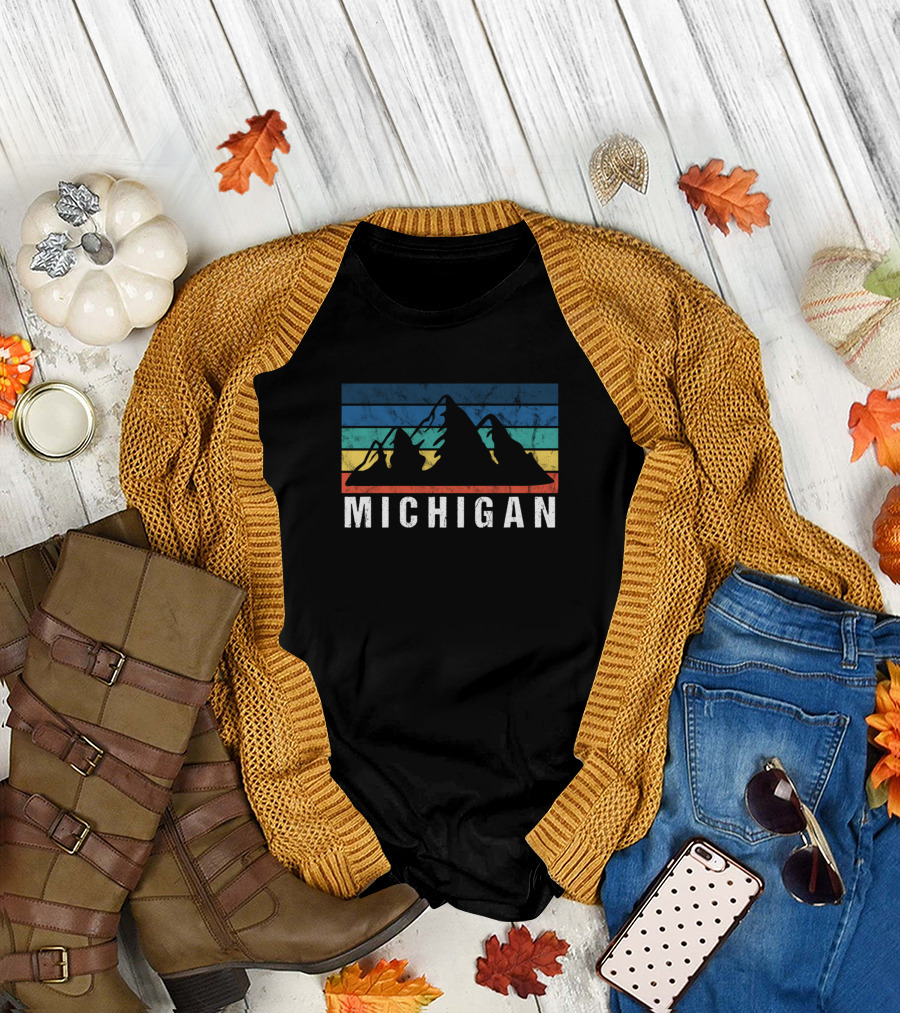 Michigan Mountain Silhouette Retro Stripes T-Shirt