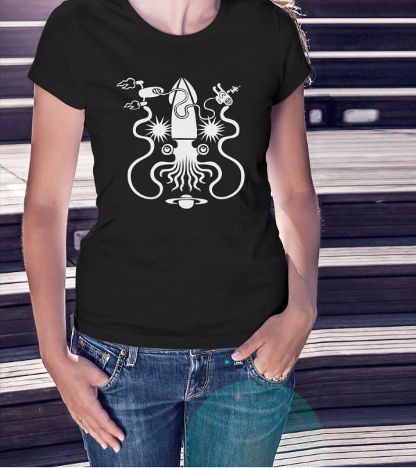 Gargantuan Space Squid Rocket Tentacles Planet Danger Imminent T-Shirt
