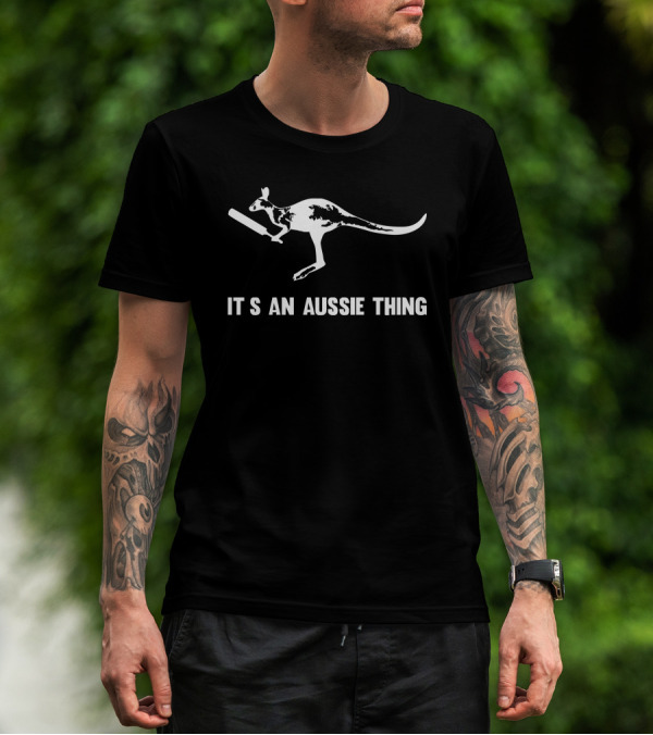 Cricket It’s An Aussie Thing Kangaroo Playing Cricket T-Shirt