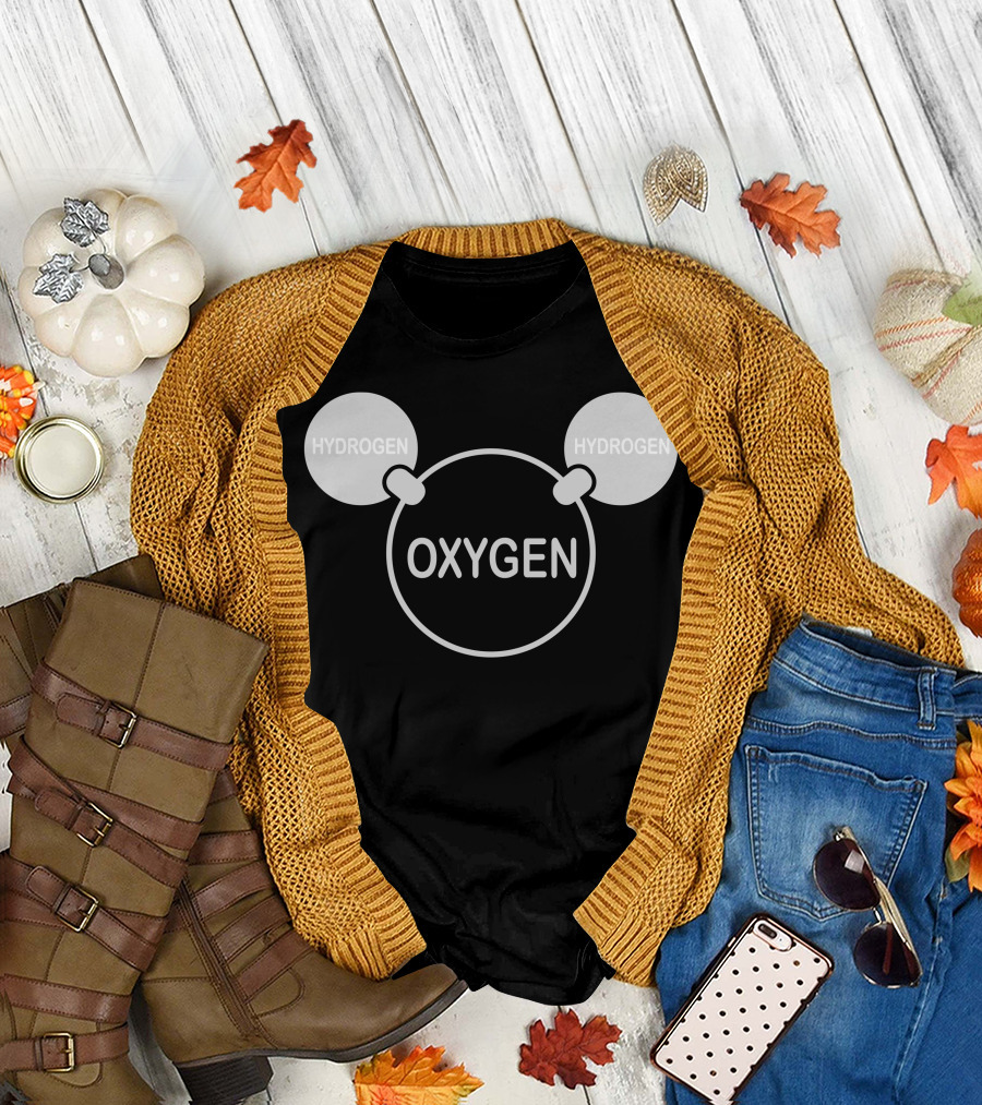 Hydrogen Oxygen Water Molecule Diagram T-Shirt