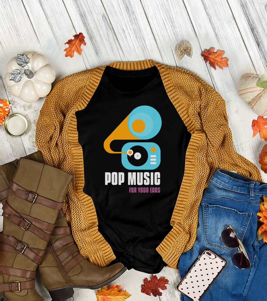 Pop Music For Your Ears Turntable Retro Vibes T-Shirt