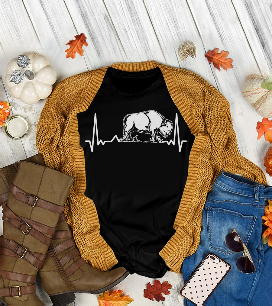 Bison Heartbeat Buffalo Pulse Line T-Shirt