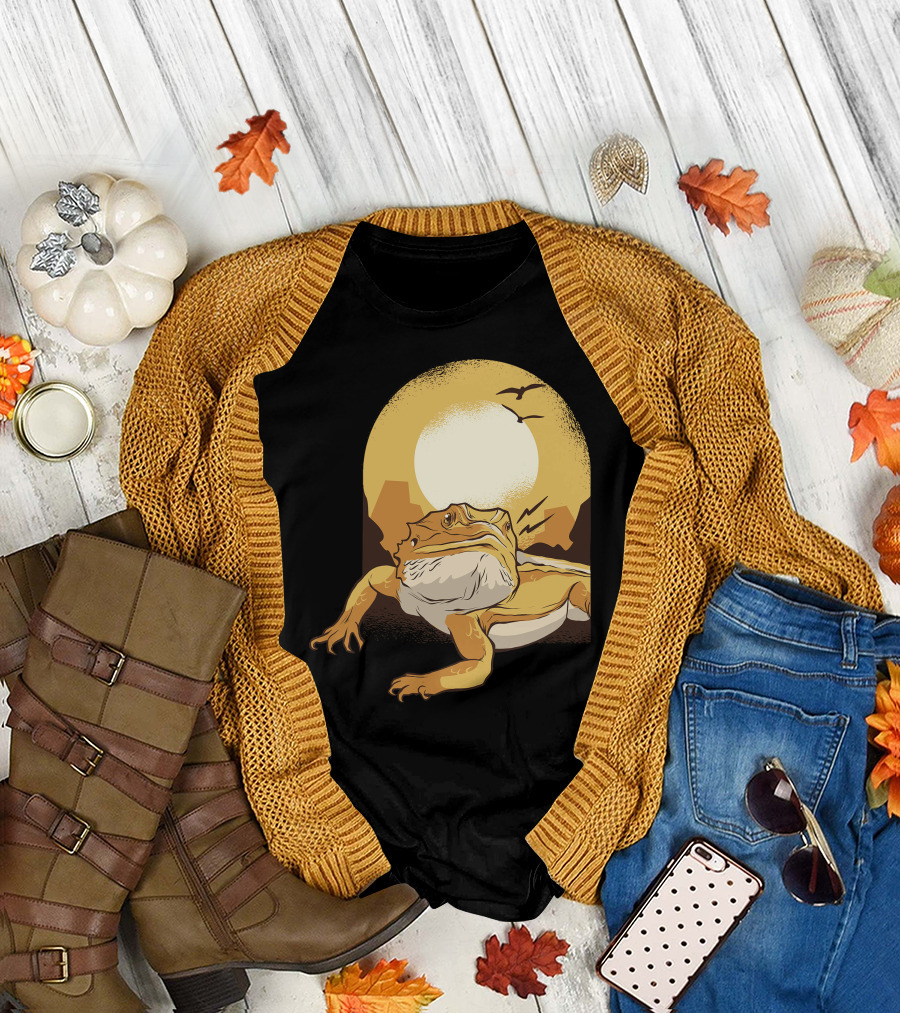 Bearded Dragon Sunset Silhouette with Birds and Mountains T-Shirt