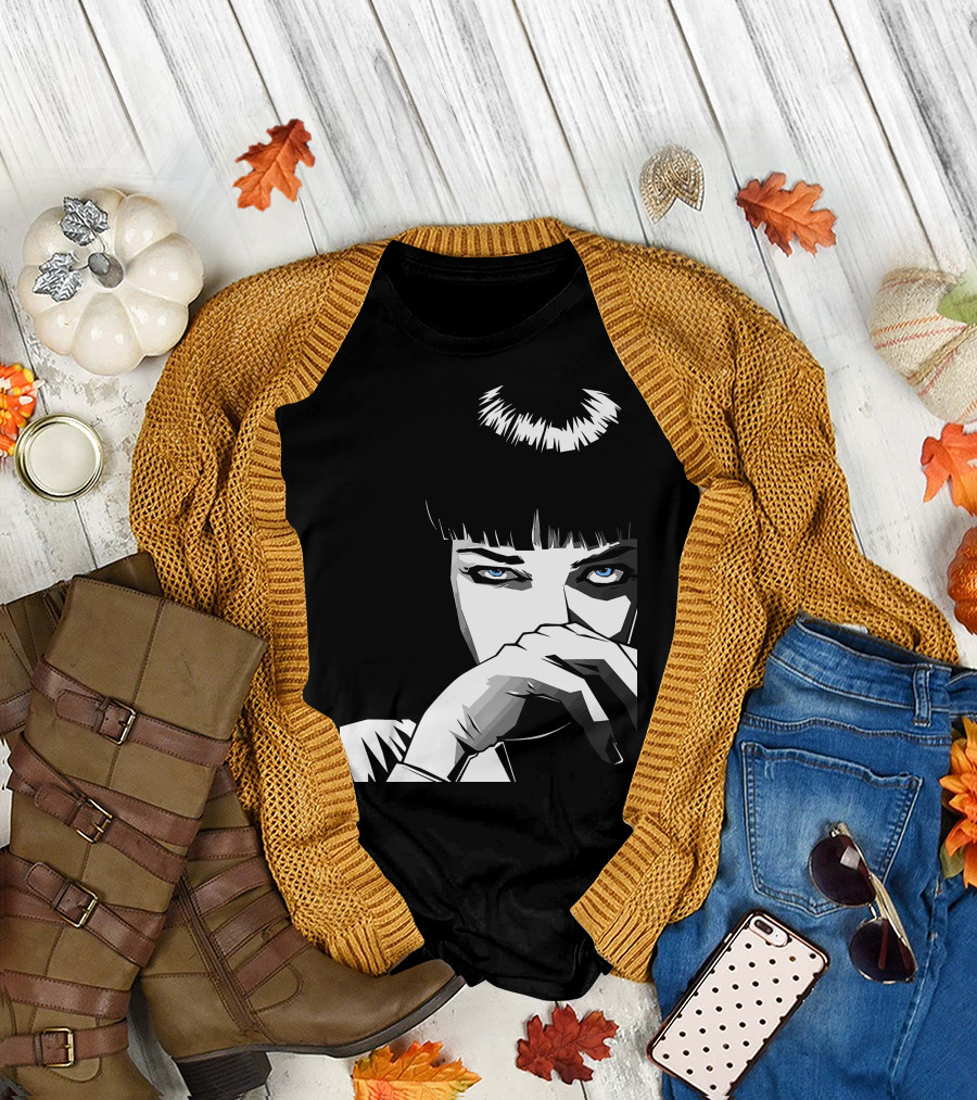 Pulp Fiction Mia Wallace Black and White Blue Eyes T-Shirt