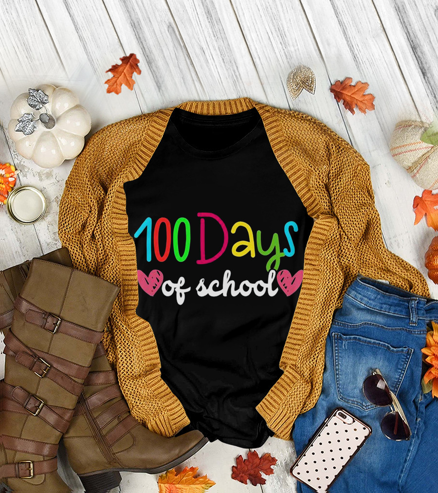 100 Days Of School Hearts Teacher T-Shirt