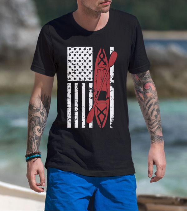 Grunge Kayak Paddle American Flag T-Shirt