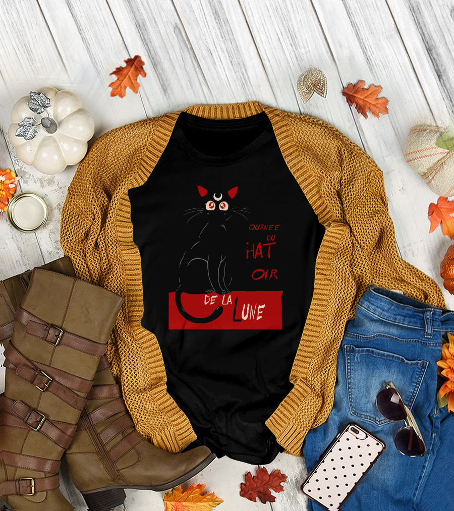 Tournee Du Chat Noir De La Lune T-Shirt