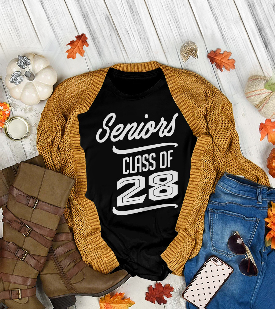 Seniors Class of 28 T-Shirt