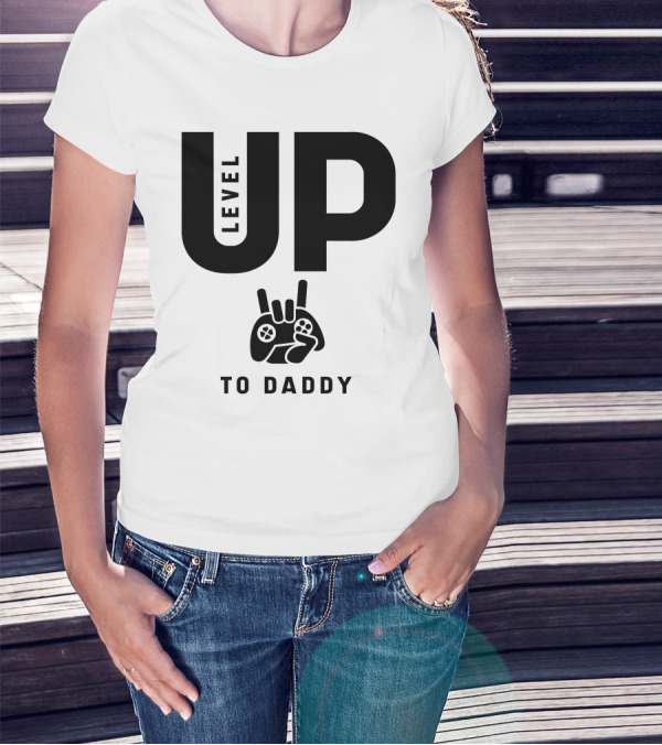 Level Up To Daddy Gaming Controller Hand Gesture T-Shirt