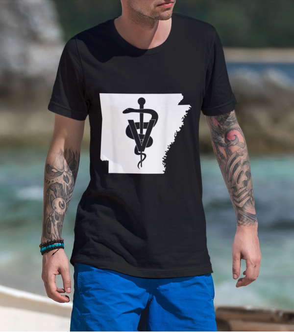 Arkansas Veterinary Medicine Vet Tech Clinic State Symbol Veterinarian Rod Of Asclepius T-Shirt