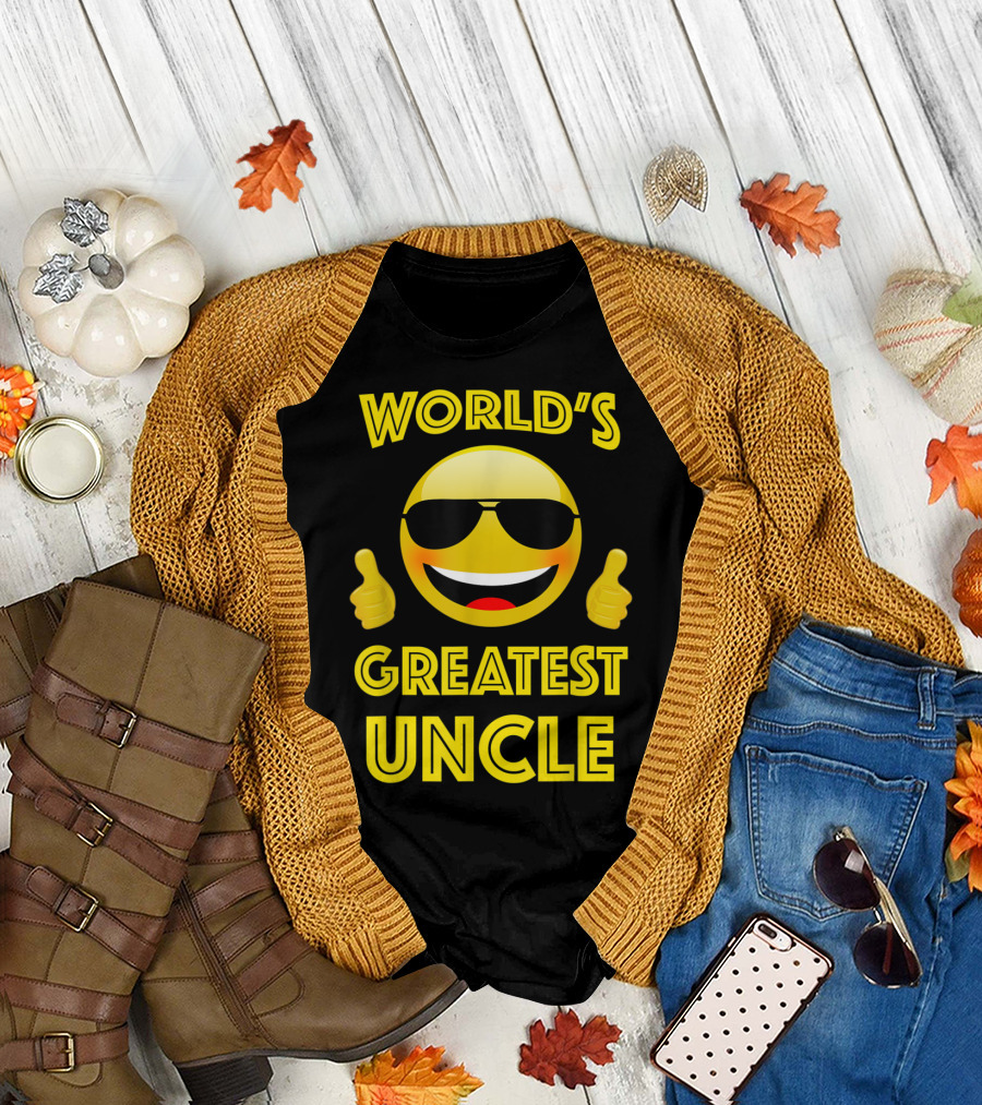 World's Greatest Uncle Emoji with Sunglasses and Thumbs Up T-Shirt