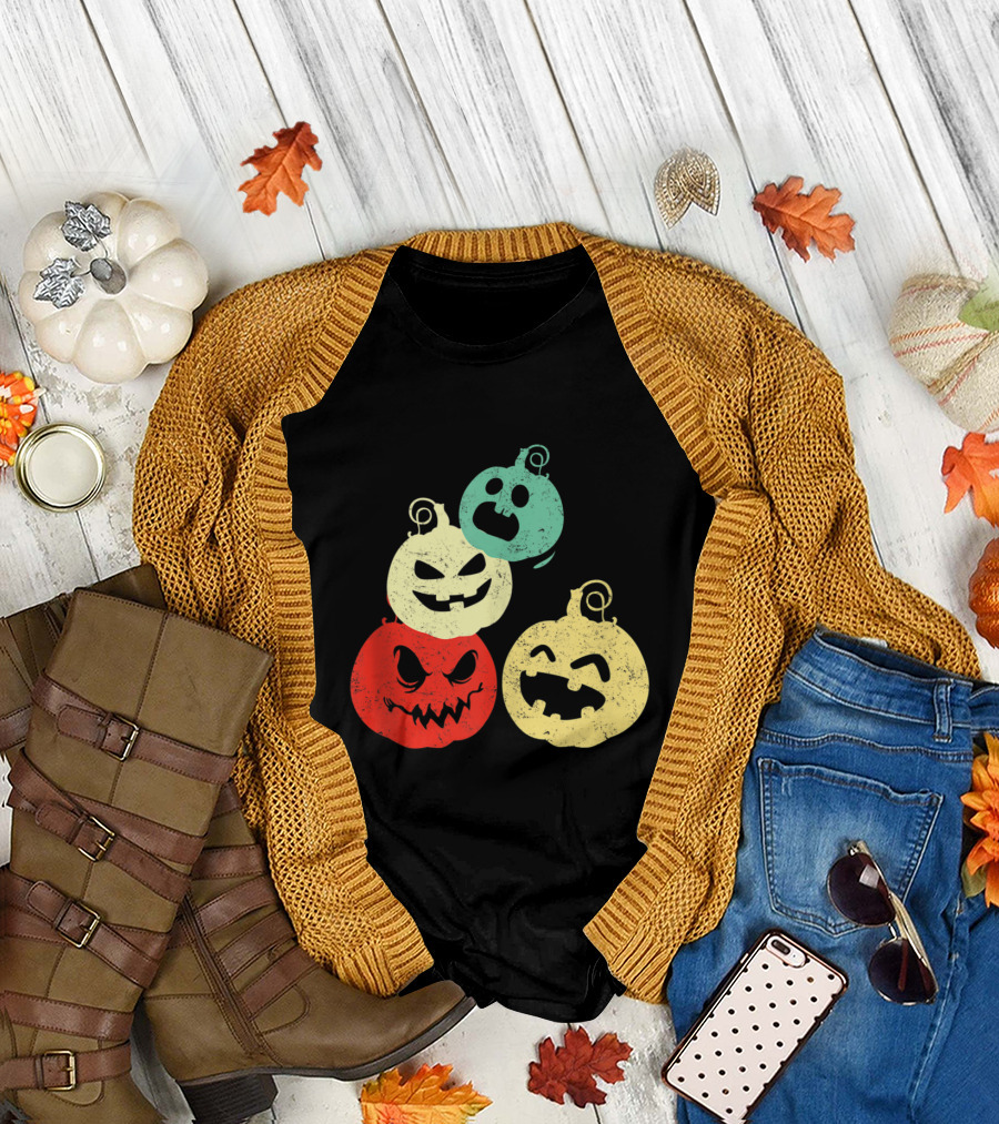 Vintage Style Halloween Pumpkin Faces Retro Grunge Aesthetic T-Shirt