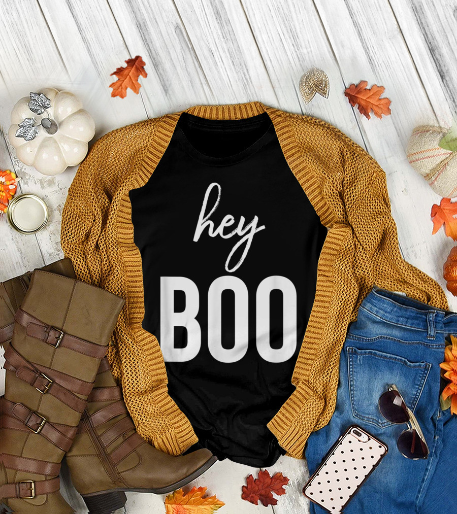 Hey Boo Cute Couples Love Ghost Pun Women Boo Girl Playful Phrase T-Shirt