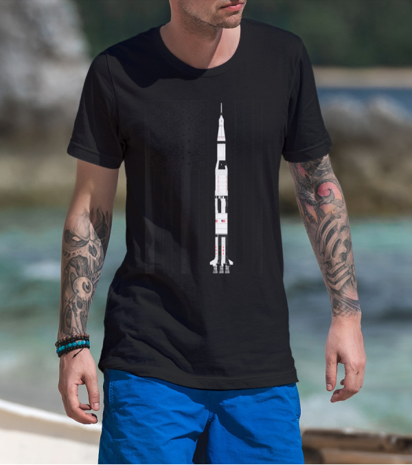 Vintage American Flag Saturn V Rocket Apollo Space Astronomy T-Shirt