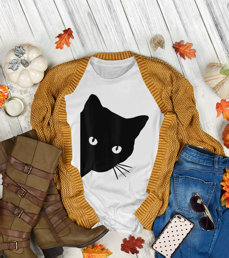Black Cat Face Peeking Funny Halloween Cat Lovers T-Shirt