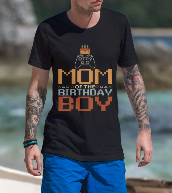 Mom Of The Birthday Boy Gamer Cake Controller T-Shirt