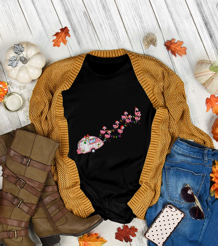 Flamingo Santa Christmas Camper Glamping Lights T-Shirt