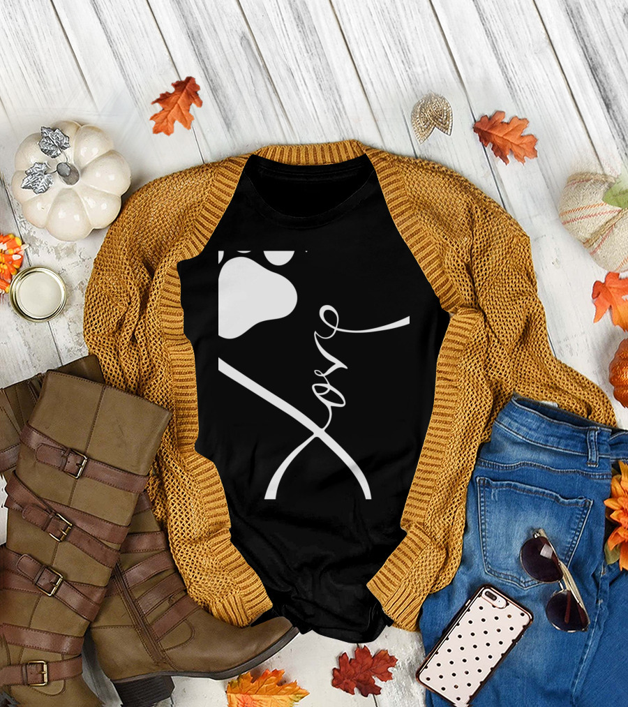 Love Dogs Fun Pawprint T-Shirt
