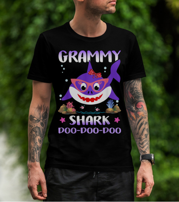 GRAMMY SHARK DOO-DOO-DOO MATCHING FAMILY SHARK T-Shirt