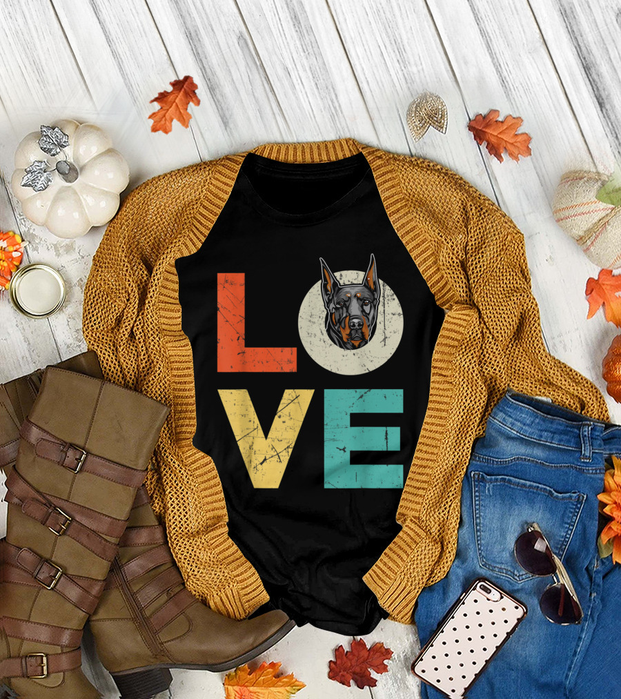 Funny Doberman Love Heart Xmas Valentines Day Retro T-Shirt