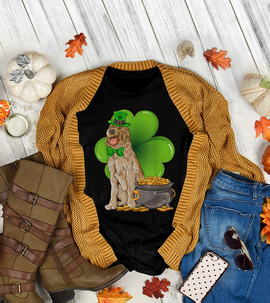 Wirehaired Pointing Griffon St Patricks Day Leprechaun Dog Shamrock Pot of Gold T-Shirt