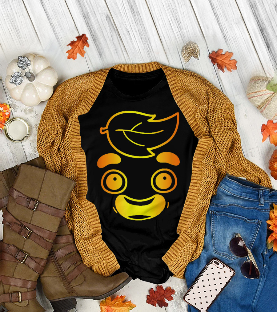 Guava Juice Lovers Gold Face Youth Adults Smiling Leaf Head T-Shirt