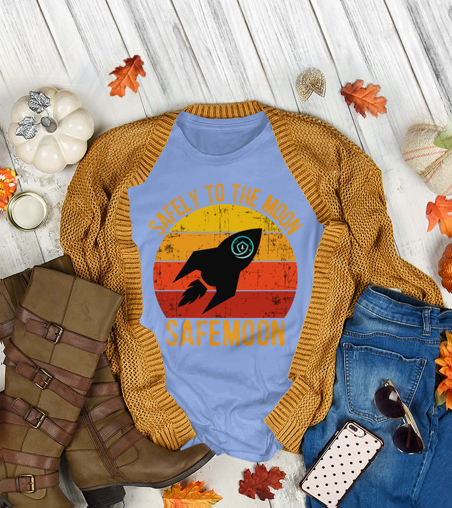 Safemoon Safely to the Moon Crypto Vintage Rocket Sunset Background T-Shirt