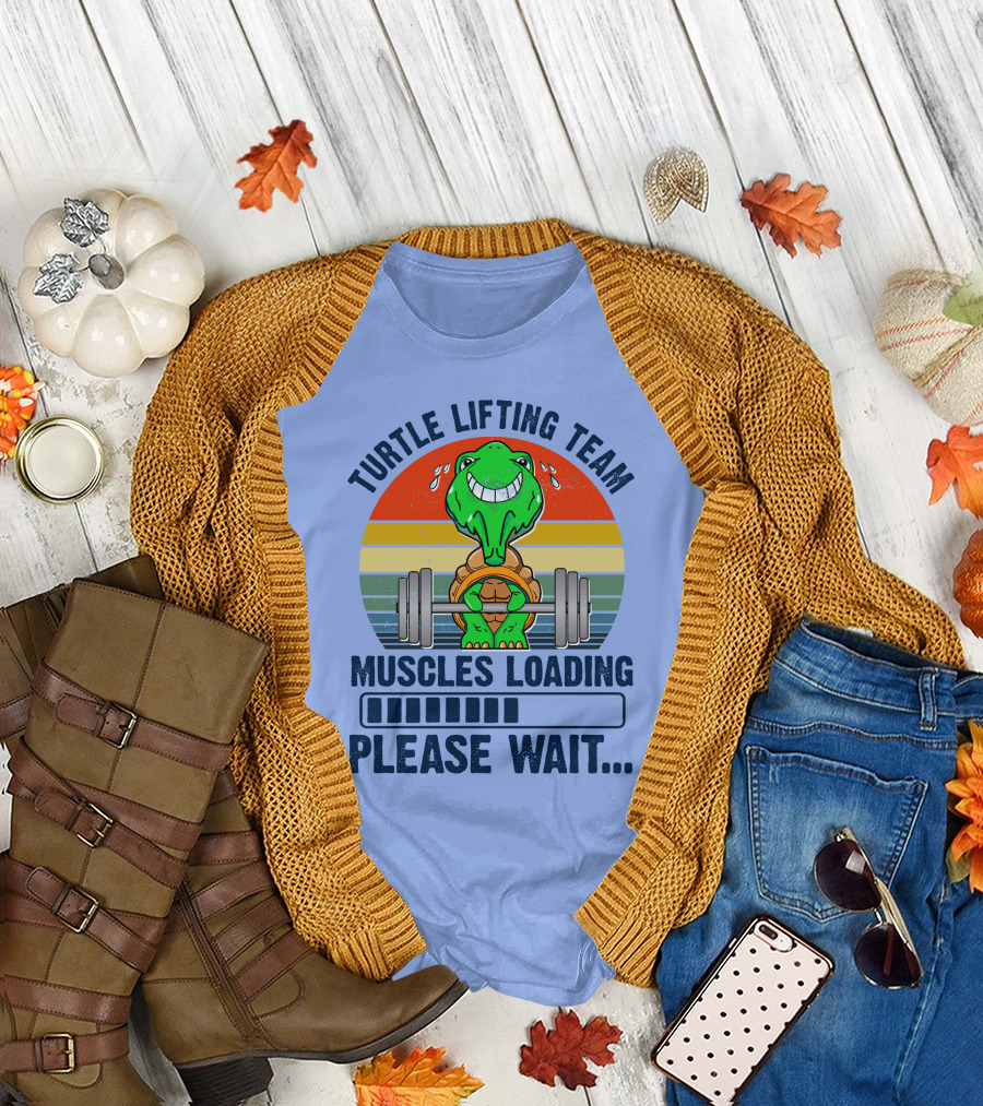 Turtle Lifting Team Muscles Loading Please Wait Retro Fitness Powerlifting T-Shirt