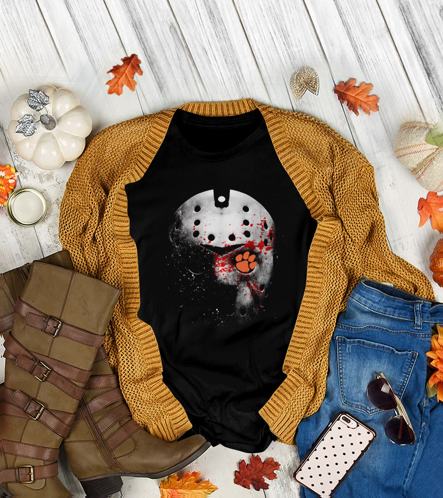 Clemson Tigers Football Jason Voorhees Mask With Paw Print And Blood Splatter T-Shirt