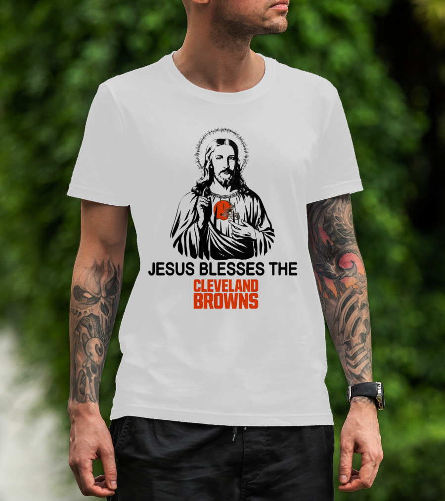 Jesus Blesses The Cleveland Browns T-Shirt